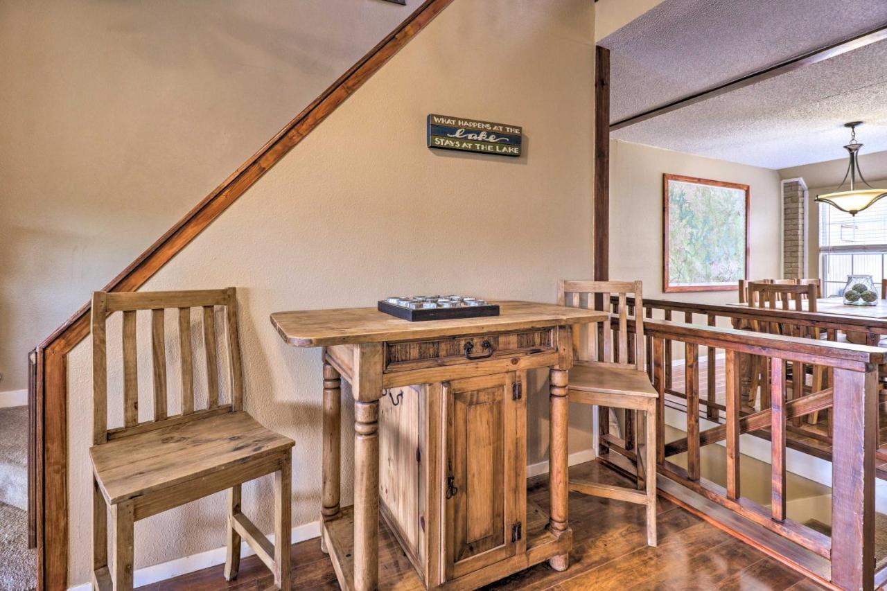 Lakefront Home With Point Venture Golf Access! المظهر الخارجي الصورة