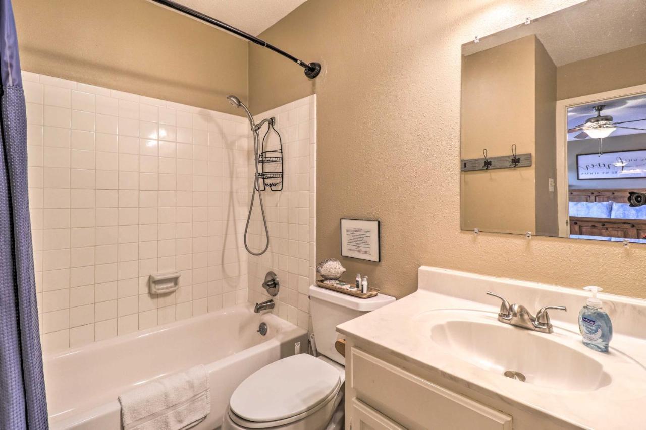 Lakefront Home With Point Venture Golf Access! المظهر الخارجي الصورة